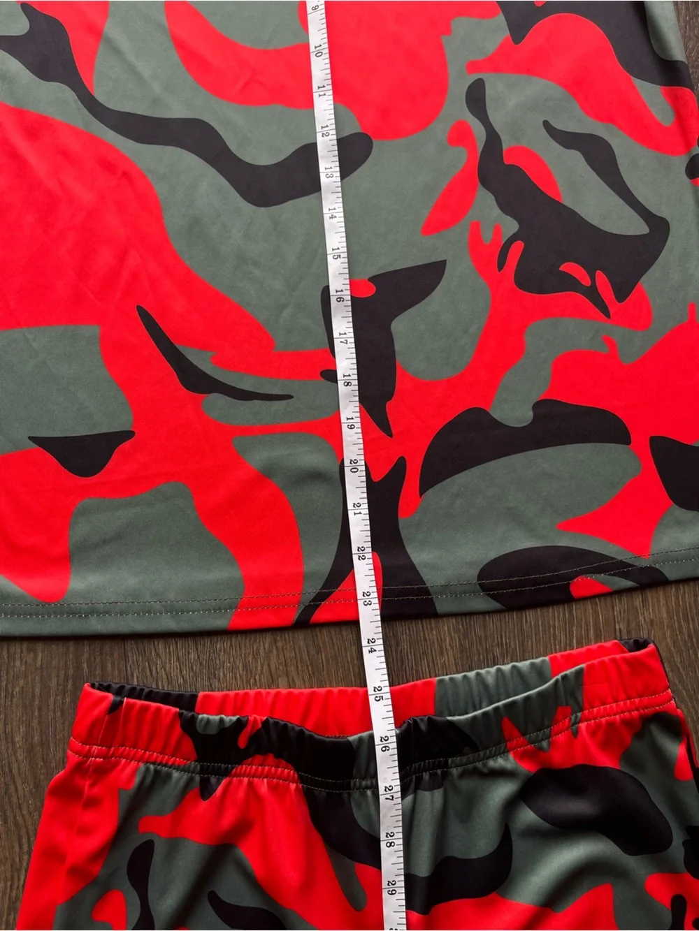 NWOT Red & Green Camo Matching Set